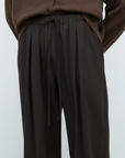 Pleated Relaxed Pants - Dark Brown