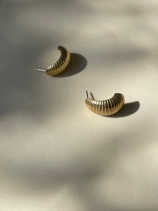 Vintage Textured Dome Earrings
