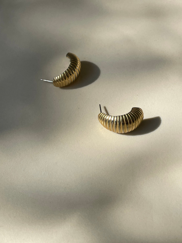 Vintage Textured Dome Earrings