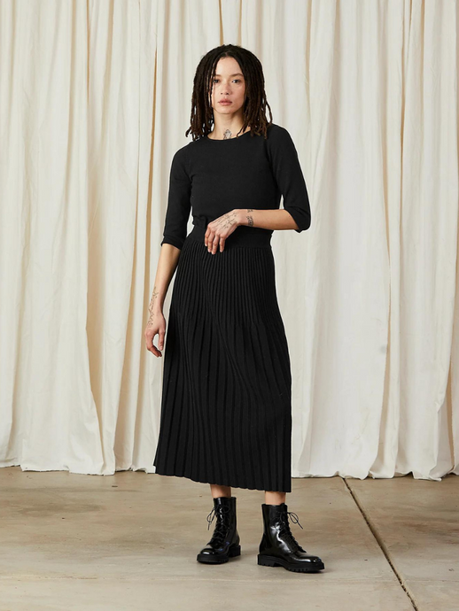 Cotton/Wool Pleated Midi Skirt - Black