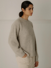 Load image into Gallery viewer, Jude Alpaca Crew - Sea Salt
