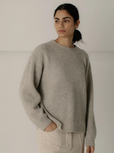 Load image into Gallery viewer, Jude Alpaca Crew - Sea Salt