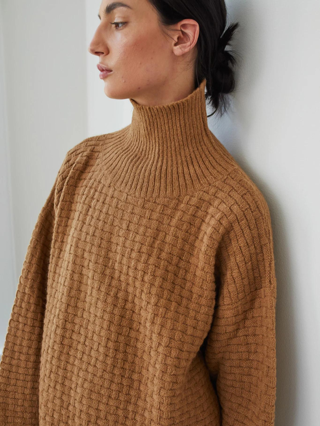 Lattice Turtleneck - Fawn