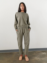 Load image into Gallery viewer, Easy Sweatshirt - Fir