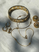 Load image into Gallery viewer, Vintage Bracelet - Gold Squares