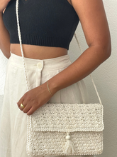 Load image into Gallery viewer, Ivory Raffia Crochet Tassel Bag - Vintage