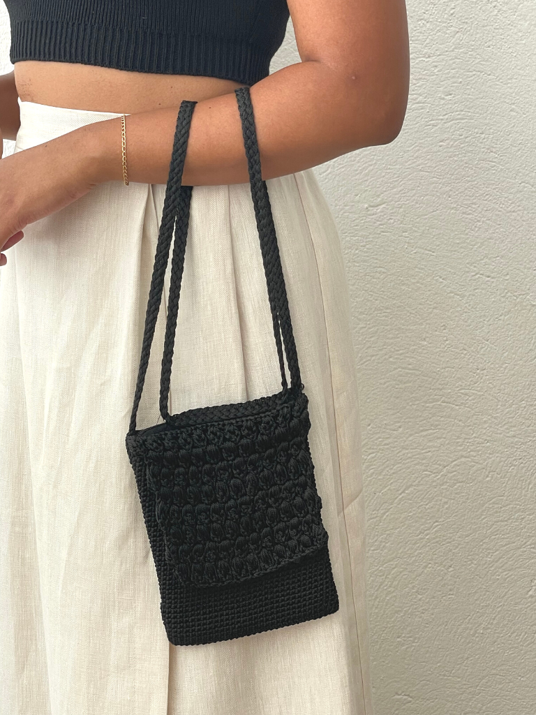 Black Crochet Handbag - Vintage