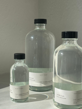 Load image into Gallery viewer, Bubble Bath - Fresh (eucalyptus, peppermint, clary sage) - 8 oz