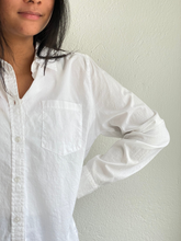 Load image into Gallery viewer, White Cotton Button Down