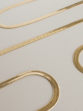 Load image into Gallery viewer, Bonnie Chain in Gold